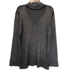 DG2 Metallic Ribbed Cutout V-Neck Mock Top